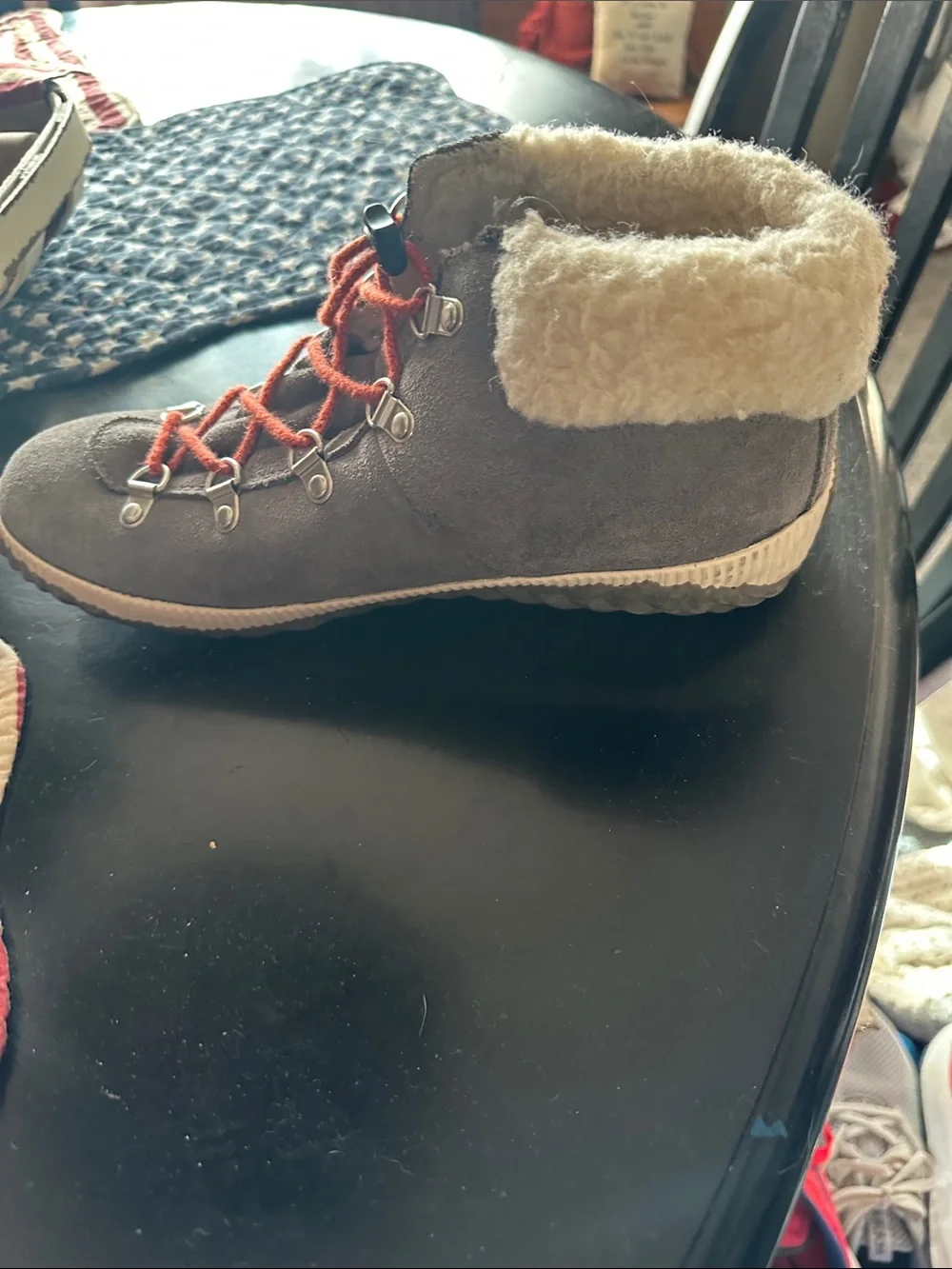 Sorel Women's Gray Suede Winter Boots with Red Laces